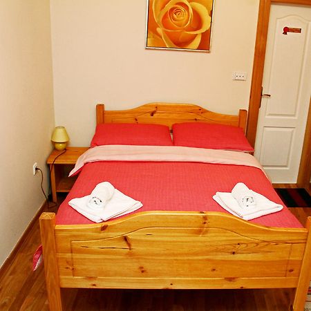 Rooms Su Su Karlovac Cameră foto